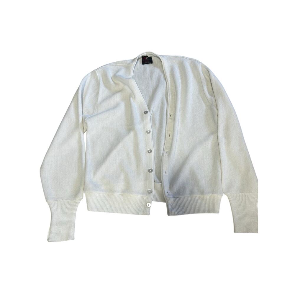 Arnold Palmer Men’s M Knit Solid V-Neck Button-Front Cardigan Sweater White
